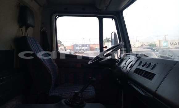 Acheter Occasion Voiture Mercedes-Benz W188 Blanc à Badagry, État de Lagos Acheter Occasion Voiture Mercedes-Benz W188 Blanc à Badagry, État de Lagos