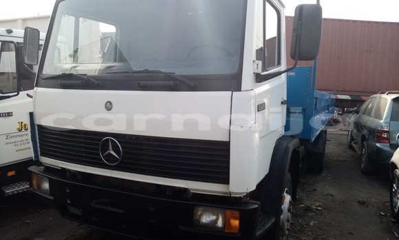 Acheter Occasion Voiture Mercedes-Benz W188 Blanc à Badagry, État de Lagos Acheter Occasion Voiture Mercedes-Benz W188 Blanc à Badagry, État de Lagos