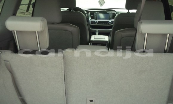 Acheter Occasion Voiture Toyota Highlander Vert à Abuja, État de Lagos Acheter Occasion Voiture Toyota Highlander Vert à Abuja, État de Lagos