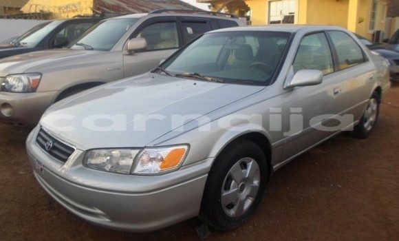 Acheter Import Voiture Toyota Camry Gris à Badagry, État de Lagos Acheter Import Voiture Toyota Camry Gris à Badagry, État de Lagos