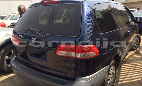 Acheter Neuf Voiture Toyota Sienna Bleu à Abuja, État de Lagos Acheter Neuf Voiture Toyota Sienna Bleu à Abuja, État de Lagos