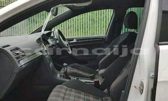 Buy New Volkswagen Golf White Car in Ipokia in Ogun State Buy New Volkswagen Golf White Car in Ipokia in Ogun State
