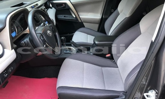 Acheter Occasion Voiture Toyota RAV4 Noir à Lagos, État de Lagos Acheter Occasion Voiture Toyota RAV4 Noir à Lagos, État de Lagos