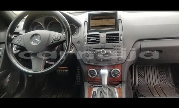 Acheter Occasion Voiture Mercedes-Benz C–Class Noir à Abuja, État de Lagos Acheter Occasion Voiture Mercedes-Benz C–Class Noir à Abuja, État de Lagos