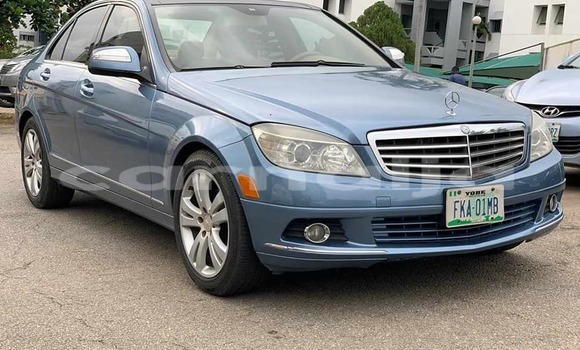 Buy Used Mercedes-Benz C–Class Blue Car in Abuja in Lagos State Buy Used Mercedes-Benz C–Class Blue Car in Abuja in Lagos State