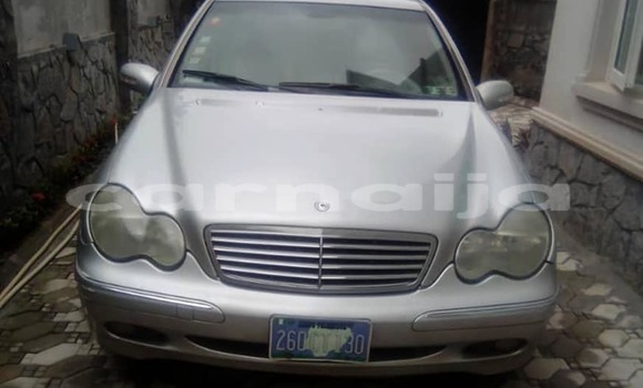 Acheter Occasion Voiture Mercedes-Benz C–Class Gris à Abuja, État de Lagos