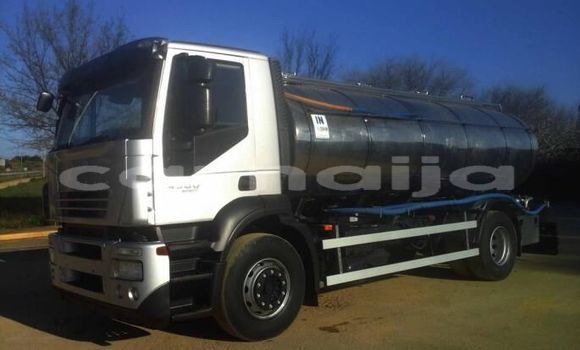 Buy Import Iveco Cargo White Truck in Daura in Katsina Buy Import Iveco Cargo White Truck in Daura in Katsina