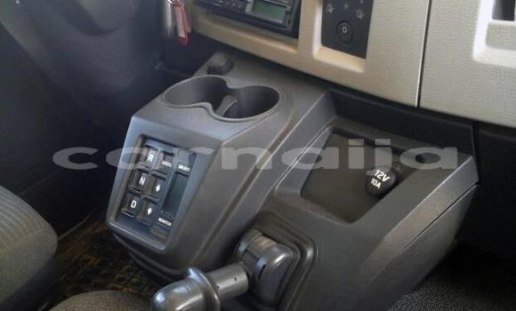 Acheter Import Utilitaire Volvo F4 Blanc à Daura, Katsina Acheter Import Utilitaire Volvo F4 Blanc à Daura, Katsina