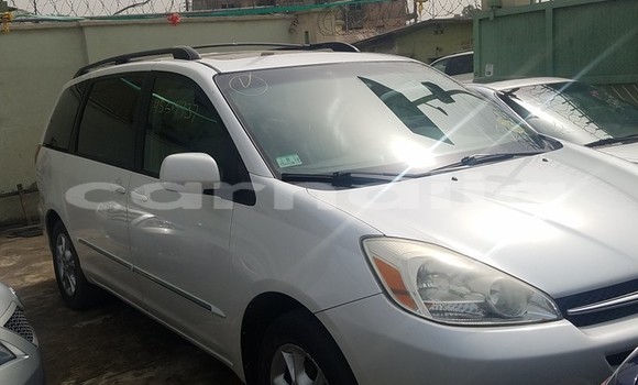 Buy New Toyota Sienna Other Car in Lagos in Lagos State