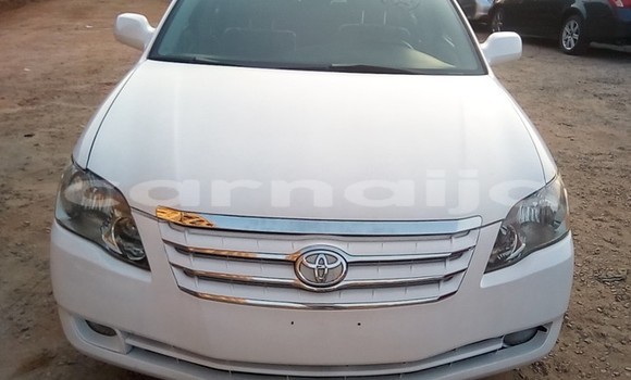 Acheter Neuf Voiture Toyota Avalon Blanc à Lagos, État de Lagos