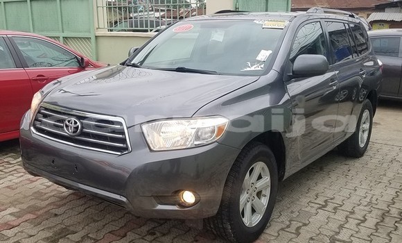 Buy New Toyota Highlander Other Car in Lagos in Lagos State Buy New Toyota Highlander Other Car in Lagos in Lagos State