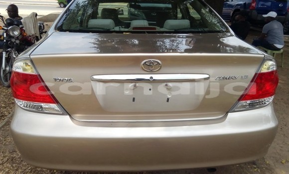 Acheter Neuf Voiture Toyota Camry Marron à Ikeja, État de Lagos Acheter Neuf Voiture Toyota Camry Marron à Ikeja, État de Lagos