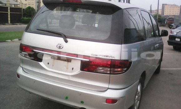 Buy New Toyota Previa Other Car in Ipokia in Ogun State Buy New Toyota Previa Other Car in Ipokia in Ogun State