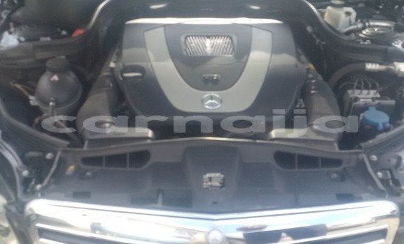 Acheter Occasion Voiture Mercedes-Benz E-klasse Noir à Ipokia, État d'Ogun Acheter Occasion Voiture Mercedes-Benz E-klasse Noir à Ipokia, État d'Ogun