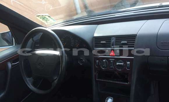 Buy New Mercedes-Benz 190 (W201) Other Car in Ipokia in Ogun State Buy New Mercedes-Benz 190 (W201) Other Car in Ipokia in Ogun State