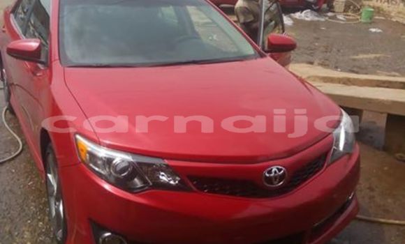 Acheter Occasion Voiture Toyota Camry Rouge à Lagos, État de Lagos Acheter Occasion Voiture Toyota Camry Rouge à Lagos, État de Lagos
