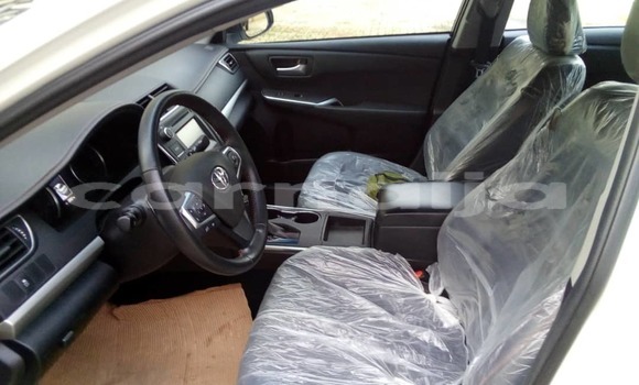 Acheter Occasion Voiture Toyota Highlander Blanc à Lagos, État de Lagos Acheter Occasion Voiture Toyota Highlander Blanc à Lagos, État de Lagos