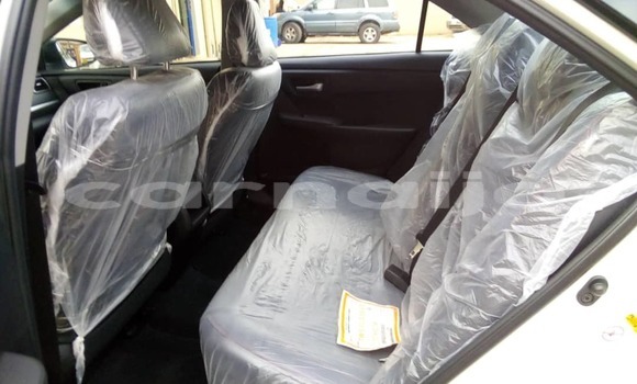 Acheter Occasion Voiture Toyota Highlander Blanc à Lagos, État de Lagos Acheter Occasion Voiture Toyota Highlander Blanc à Lagos, État de Lagos
