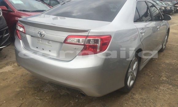 Acheter Neuf Voiture Toyota Camry Gris à Lagos, État de Lagos Acheter Neuf Voiture Toyota Camry Gris à Lagos, État de Lagos