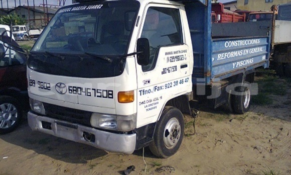 Acheter Neuf Voiture Toyota Dyna Autre à Lagos, État de Lagos Acheter Neuf Voiture Toyota Dyna Autre à Lagos, État de Lagos
