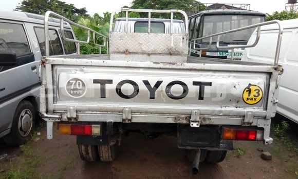 Acheter Neuf Voiture Toyota Dyna Autre à Lagos, État de Lagos Acheter Neuf Voiture Toyota Dyna Autre à Lagos, État de Lagos