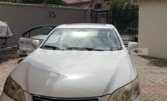 Acheter Occasion Voiture Lexus ES Blanc à Lagos, État de Lagos Acheter Occasion Voiture Lexus ES Blanc à Lagos, État de Lagos