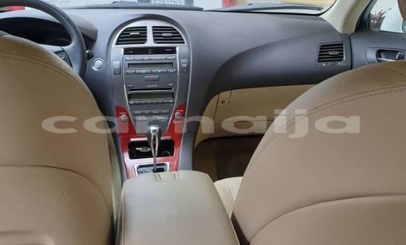 Acheter Occasion Voiture Lexus ES Blanc à Lagos, État de Lagos Acheter Occasion Voiture Lexus ES Blanc à Lagos, État de Lagos