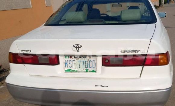 Buy Used Toyota Camry White Car in Lagos in Lagos State Buy Used Toyota Camry White Car in Lagos in Lagos State