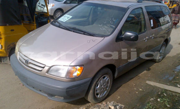 Acheter Neuf Voiture Toyota Sienna Autre à Lagos, État de Lagos Acheter Neuf Voiture Toyota Sienna Autre à Lagos, État de Lagos