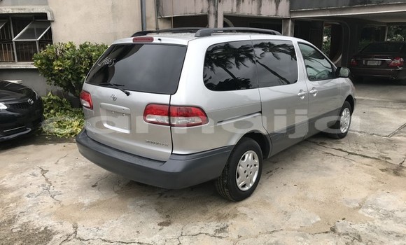Acheter Neuf Voiture Toyota Sienna Autre à Lagos, État de Lagos Acheter Neuf Voiture Toyota Sienna Autre à Lagos, État de Lagos