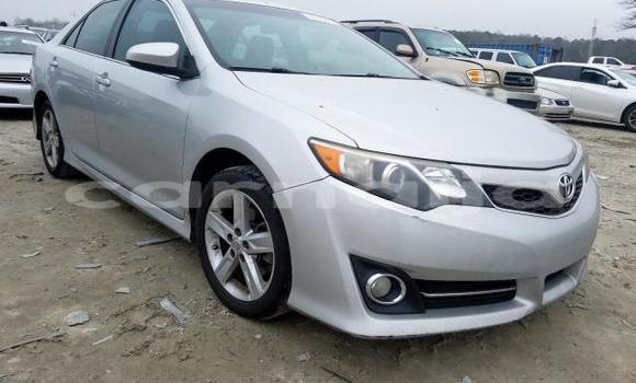 Buy Used Toyota Camry Silver Car in Abeokuta in Ogun State