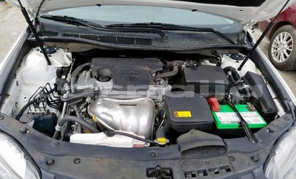 Acheter Occasion Voiture Toyota Camry Blanc à Abeokuta, État d'Ogun Acheter Occasion Voiture Toyota Camry Blanc à Abeokuta, État d'Ogun