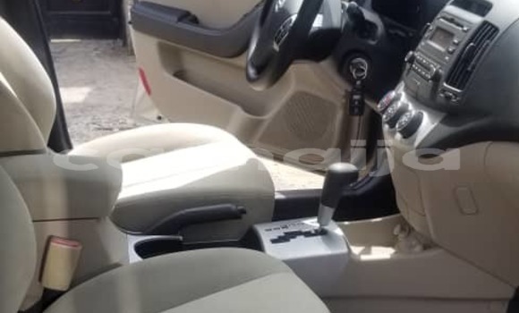 Acheter Neuf Voiture Mazda 326 Autre à Lagos, État de Lagos Acheter Neuf Voiture Mazda 326 Autre à Lagos, État de Lagos