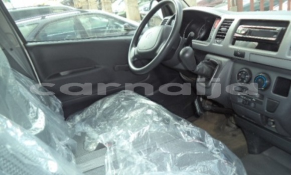 Acheter Neuf Voiture Toyota Hiace Blanc à Lagos, État de Lagos Acheter Neuf Voiture Toyota Hiace Blanc à Lagos, État de Lagos