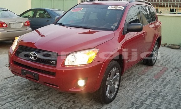 Acheter Neuf Voiture Toyota RAV4 Rouge à Lagos, État de Lagos Acheter Neuf Voiture Toyota RAV4 Rouge à Lagos, État de Lagos