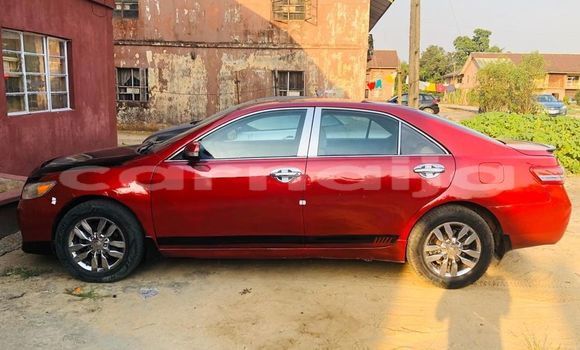 Acheter Occasion Voiture Toyota Camry Rouge à Lagos, État de Lagos