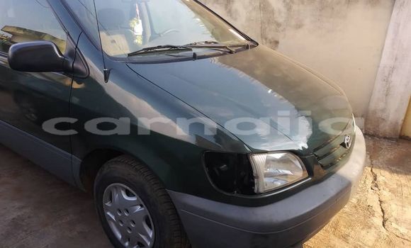 Acheter Occasion Voiture Toyota Sienna Noir à Lagos, État de Lagos