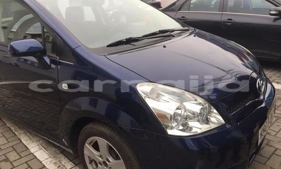 Acheter Occasion Voiture Toyota Corolla Verso Bleu à Lagos, État de Lagos Acheter Occasion Voiture Toyota Corolla Verso Bleu à Lagos, État de Lagos