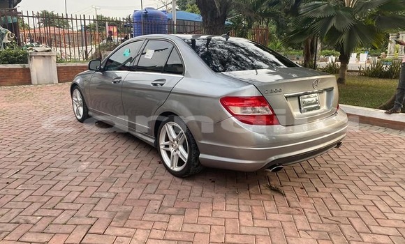 Acheter Occasion Voiture Mercedes-Benz C–Class Gris à Lagos, État de Lagos Acheter Occasion Voiture Mercedes-Benz C–Class Gris à Lagos, État de Lagos