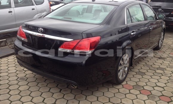 Buy New Toyota Avalon Black Car in Ipokia in Ogun State