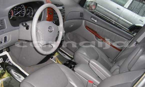 Buy New Toyota Sienna White Car in Benin City in Edo Buy New Toyota Sienna White Car in Benin City in Edo