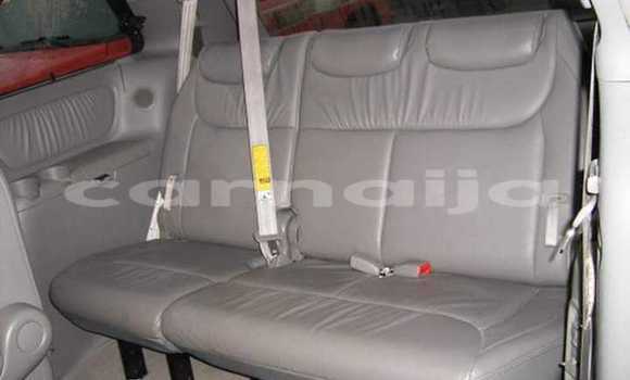 Buy New Toyota Sienna White Car in Benin City in Edo Buy New Toyota Sienna White Car in Benin City in Edo