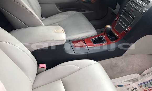 Buy New Lexus ES White Car in Abat in Akwa Ibom State Buy New Lexus ES White Car in Abat in Akwa Ibom State