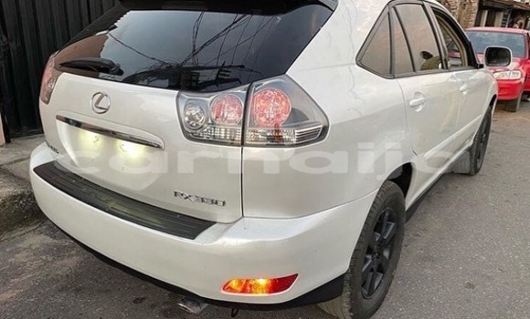 Acheter Occasion Voiture Lexus RX 330 Blanc à Lagos, État de Lagos Acheter Occasion Voiture Lexus RX 330 Blanc à Lagos, État de Lagos
