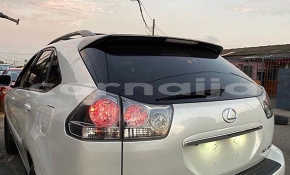 Acheter Occasion Voiture Lexus RX 330 Blanc à Lagos, État de Lagos Acheter Occasion Voiture Lexus RX 330 Blanc à Lagos, État de Lagos