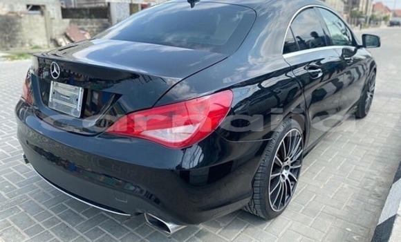 Acheter Occasion Voiture Mercedes-Benz CLA-klasse Noir à Lagos, État de Lagos Acheter Occasion Voiture Mercedes-Benz CLA-klasse Noir à Lagos, État de Lagos