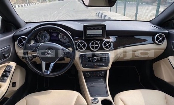 Acheter Occasion Voiture Mercedes-Benz CLA-klasse Noir à Lagos, État de Lagos Acheter Occasion Voiture Mercedes-Benz CLA-klasse Noir à Lagos, État de Lagos