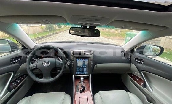 Acheter Occasion Voiture Lexus IS Bleu à Lagos, État de Lagos Acheter Occasion Voiture Lexus IS Bleu à Lagos, État de Lagos