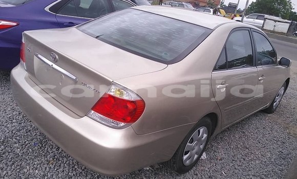 Acheter Occasion Voiture Toyota Camry Beige à Lagos, État de Lagos Acheter Occasion Voiture Toyota Camry Beige à Lagos, État de Lagos