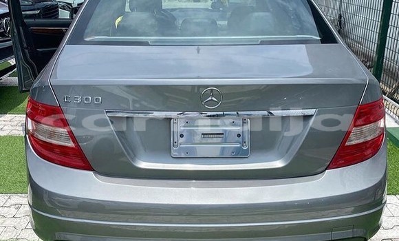Acheter Occasion Voiture Mercedes-Benz C–Class Gris à Lagos, État de Lagos Acheter Occasion Voiture Mercedes-Benz C–Class Gris à Lagos, État de Lagos